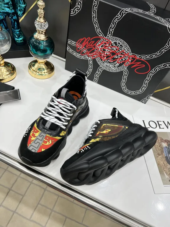 Versace Shoe 